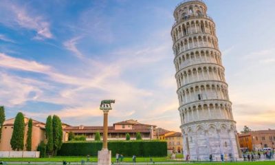 The Leaning tower of pisa