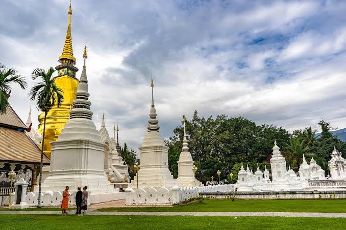 Wat Suan Dok Temples