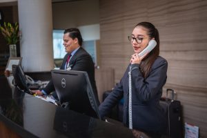 QUALITIES OF A RECEPTIONIST