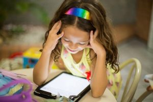 HEALTHY TECHNOLOGICAL BOUNDARIES FOR KIDS