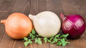 HEALTH BENEFITS OF EATING ONIONS