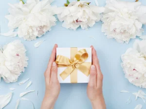 BEST WEDDING GIFTS