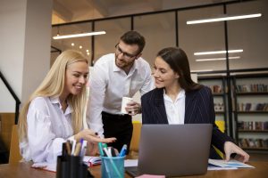 A GUIDE TO INTERNSHIP