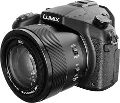 CAMERA AND PHOTOGRAPHY