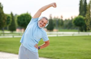 OLDER MEN EXERCISE TIPS