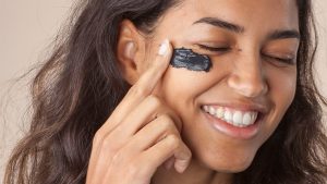Benefits of activated charcoal on skin