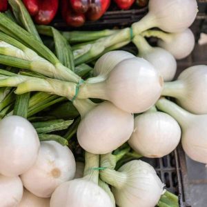 Nutrition value of white onions