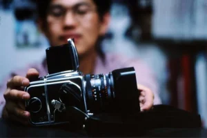 REVIEWING HASSELBLAD 500C/MC LENS