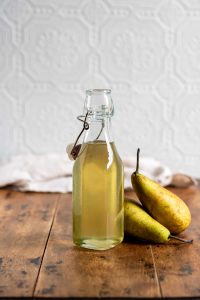 Pear oil and health