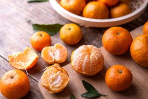 CITRUS FRUITS AND DIET