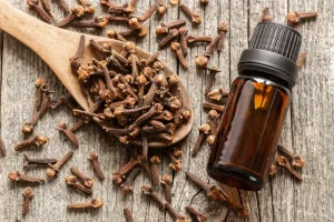 clove oil for pain relief