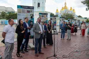 Censorship merits and demerits