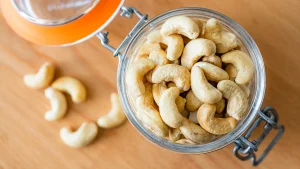 NUTRITIONAL IMPACTS OF CASHEW NUTS