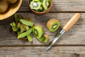NUTRITIONAL IMPACTS OF KIWI