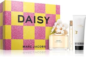 Feminine body mists