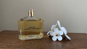 Reviewing Marc Jacobs Daisy