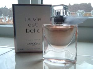 Review for La Vie Est Belle